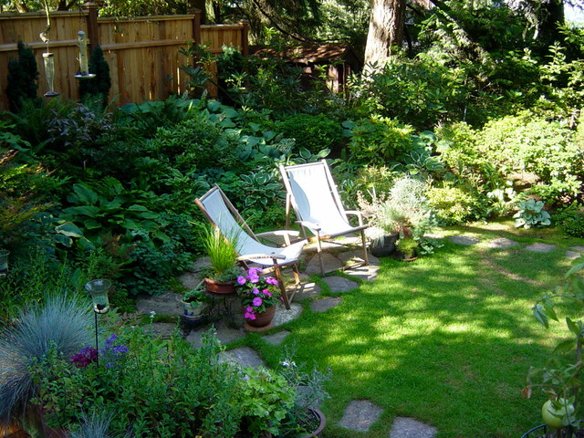 Different Natural Herb Yard Layouts